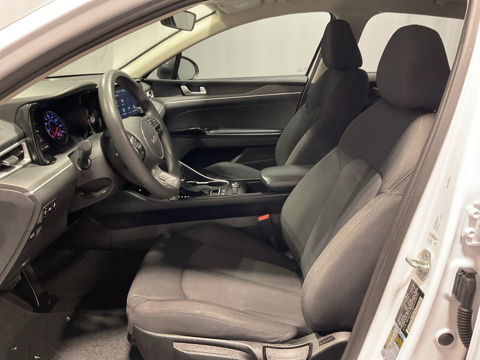 2022 Kia K5 LXS