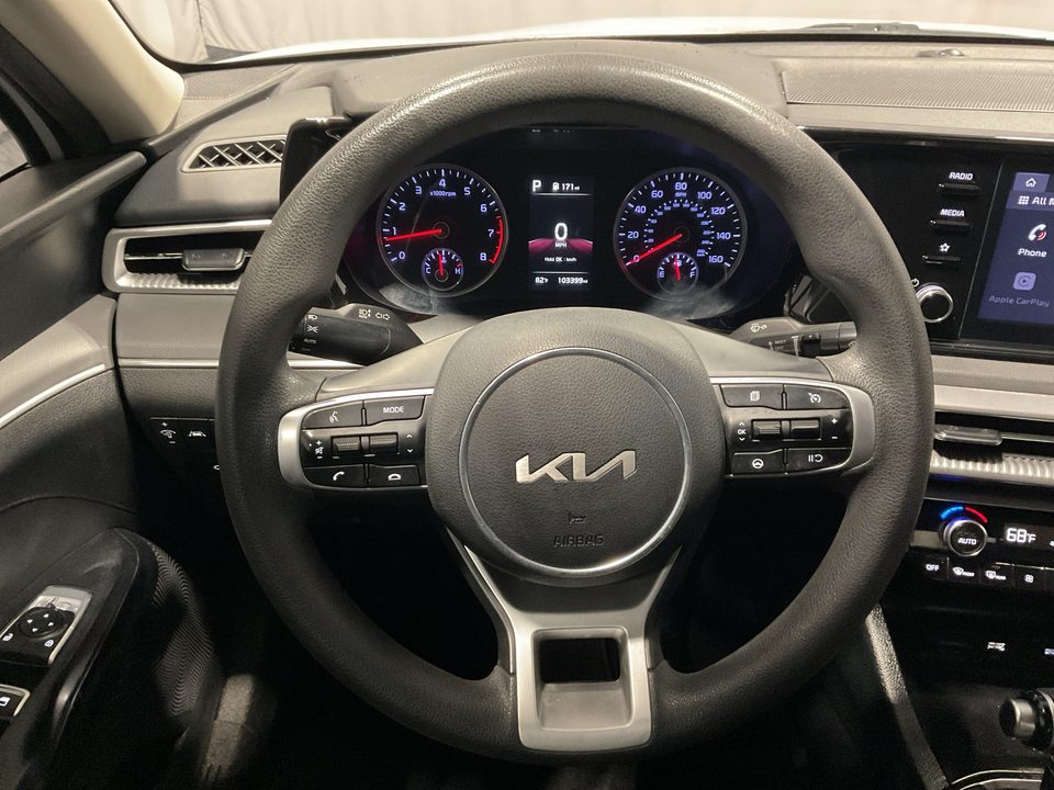 2022 Kia K5 LXS