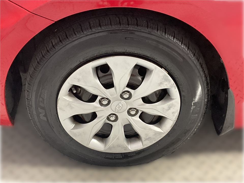 2016 Hyundai Accent SE 4-Door 6A
