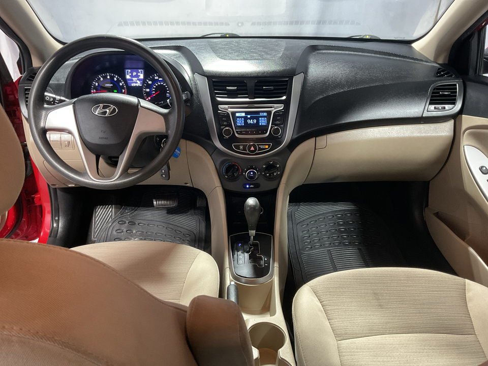 2016 Hyundai Accent SE 4-Door 6A