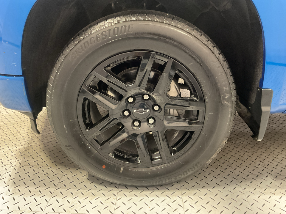 2023 Chevrolet Silverado 1500 Custom Crew Cab 2WD
