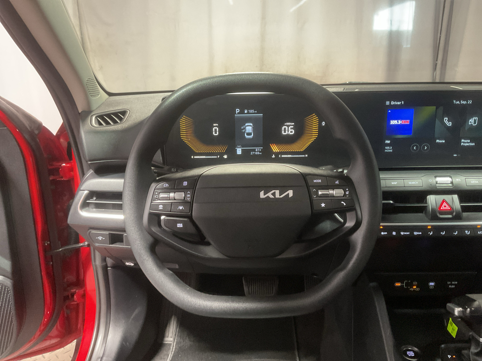 2025 Kia K4 LX