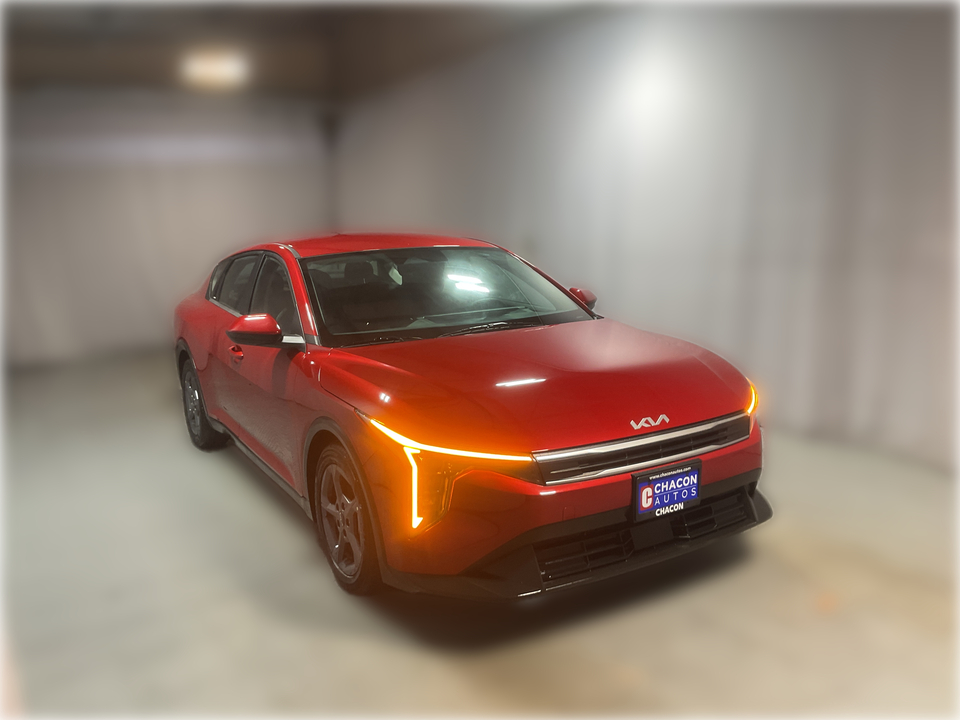 2025 Kia K4 LX