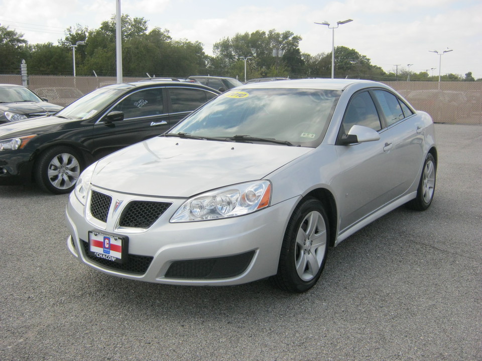 2010 Pontiac G6 Base