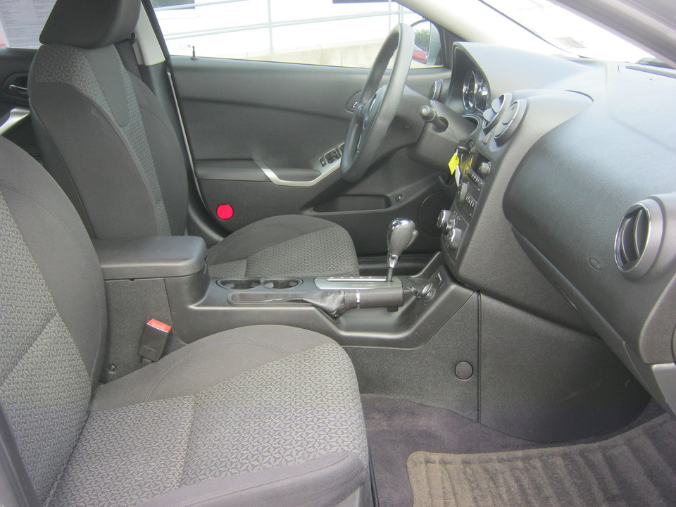 2010 Pontiac G6 Base