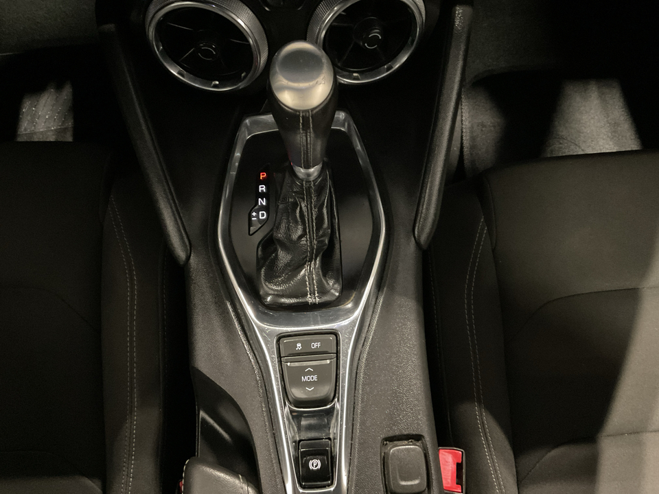 2020 Chevrolet Camaro 1LT Convertible 8A