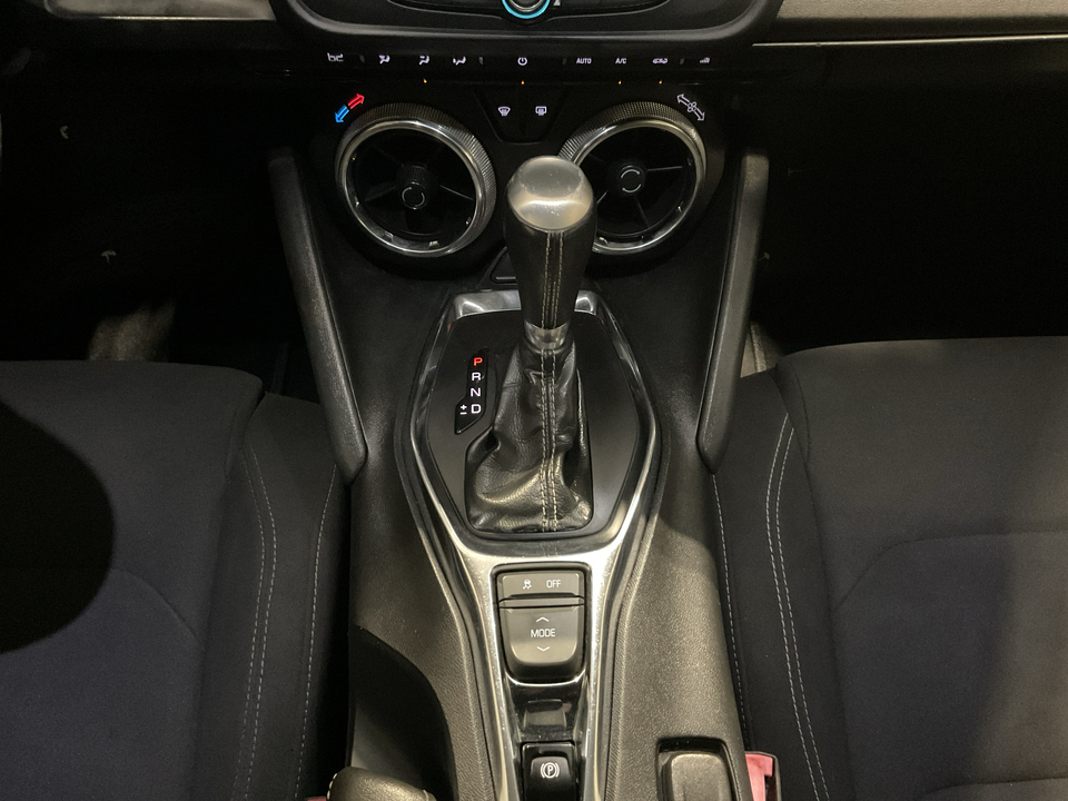 2020 Chevrolet Camaro 1LT Convertible 8A