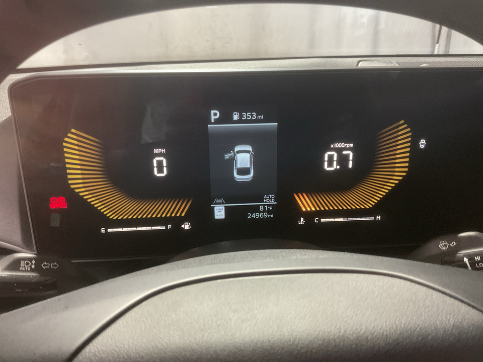 2025 Kia K4 LX