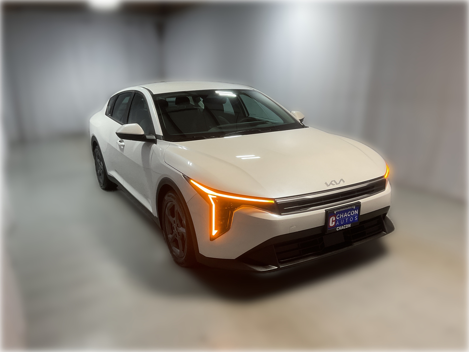 2025 Kia K4 LX