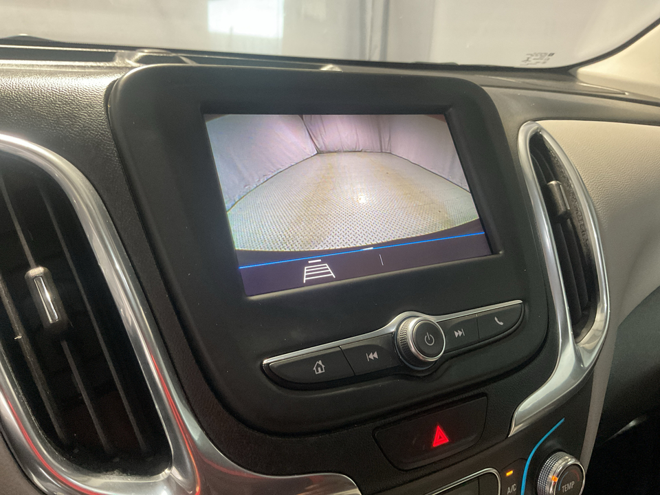 2021 Chevrolet Equinox LS 2WD