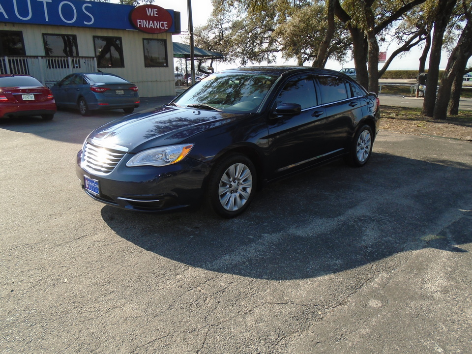 2014 Chrysler 200 LX