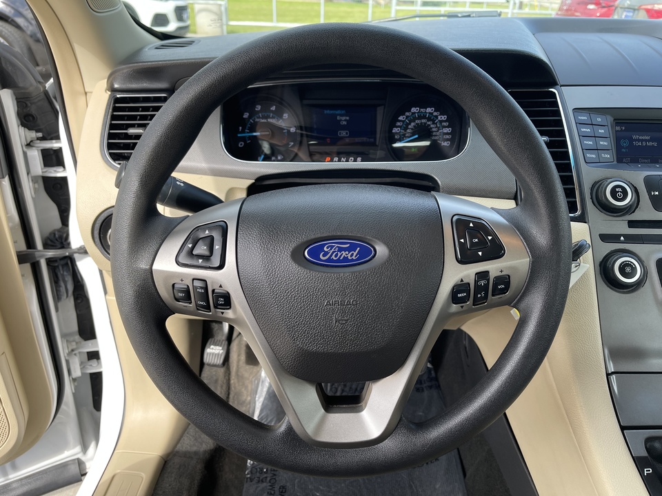 2016 Ford Taurus SE FWD