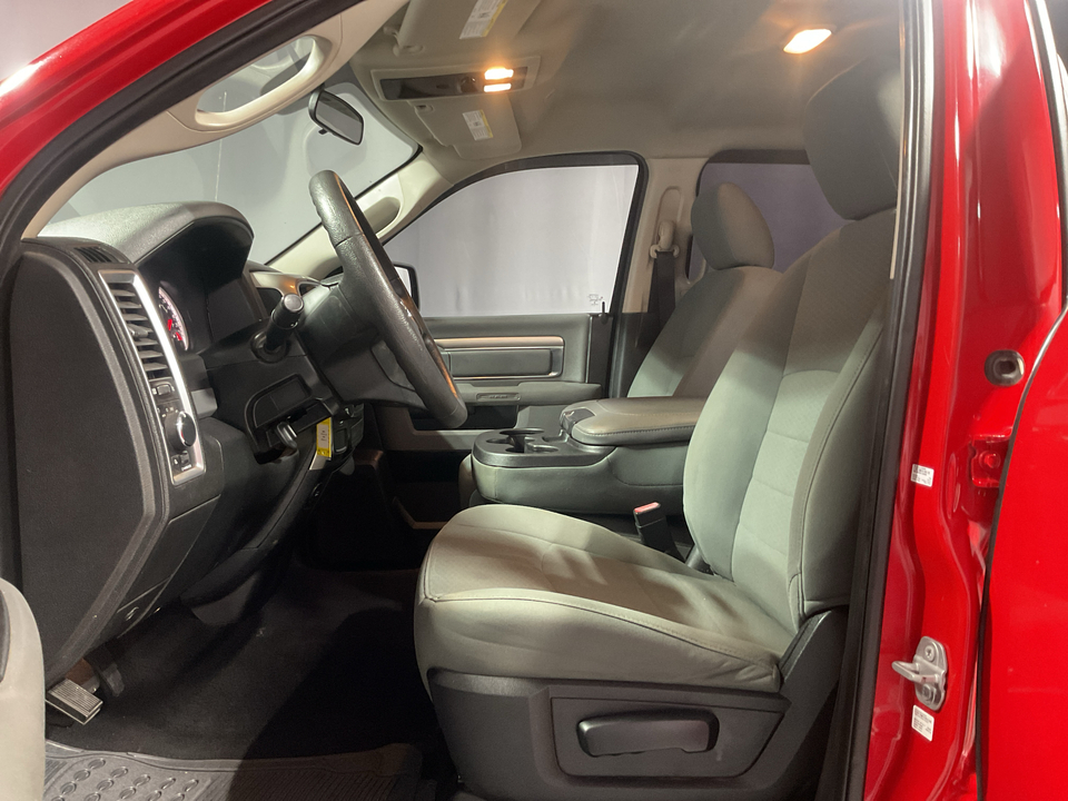 2018 Ram 1500 SLT Quad Cab 2WD