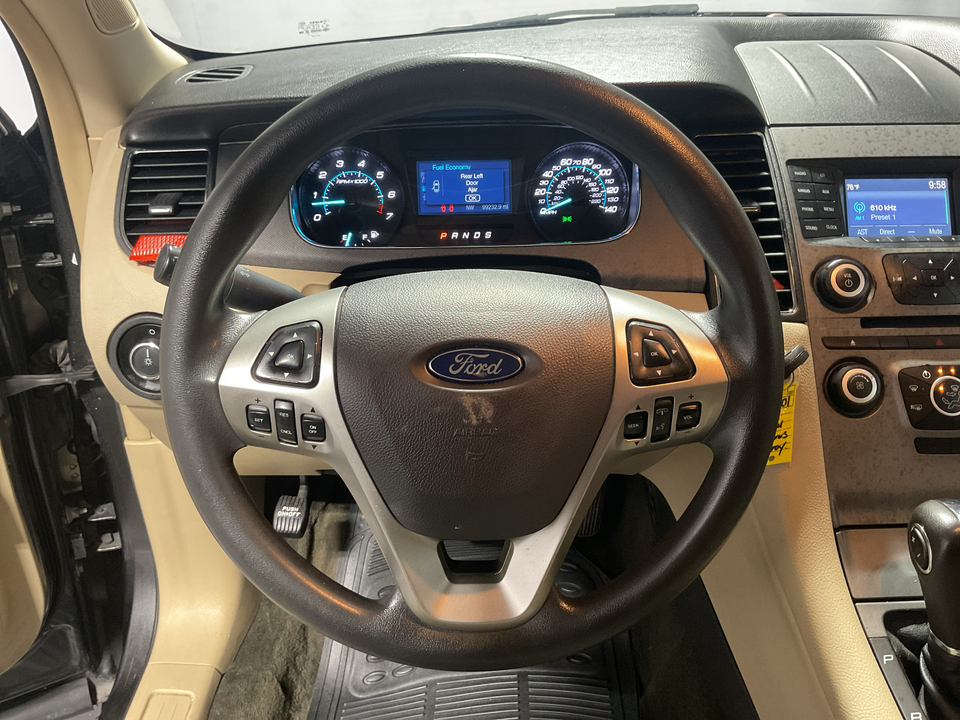 2018 Ford Taurus SE FWD