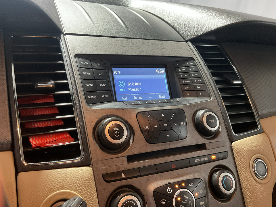 2018 Ford Taurus SE FWD
