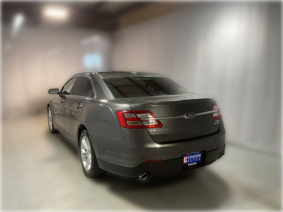 2018 Ford Taurus SE FWD