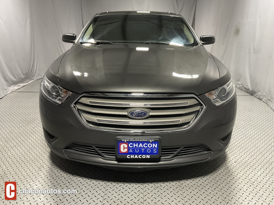 2018 Ford Taurus SE FWD