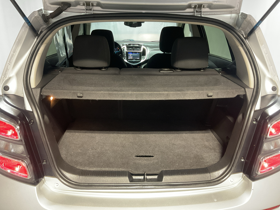 2020 Chevrolet Sonic LT Auto 5-Door