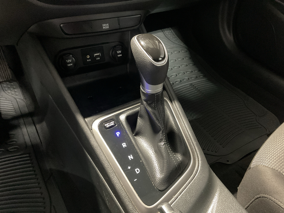 2020 Hyundai Accent SE 4-Door 6A
