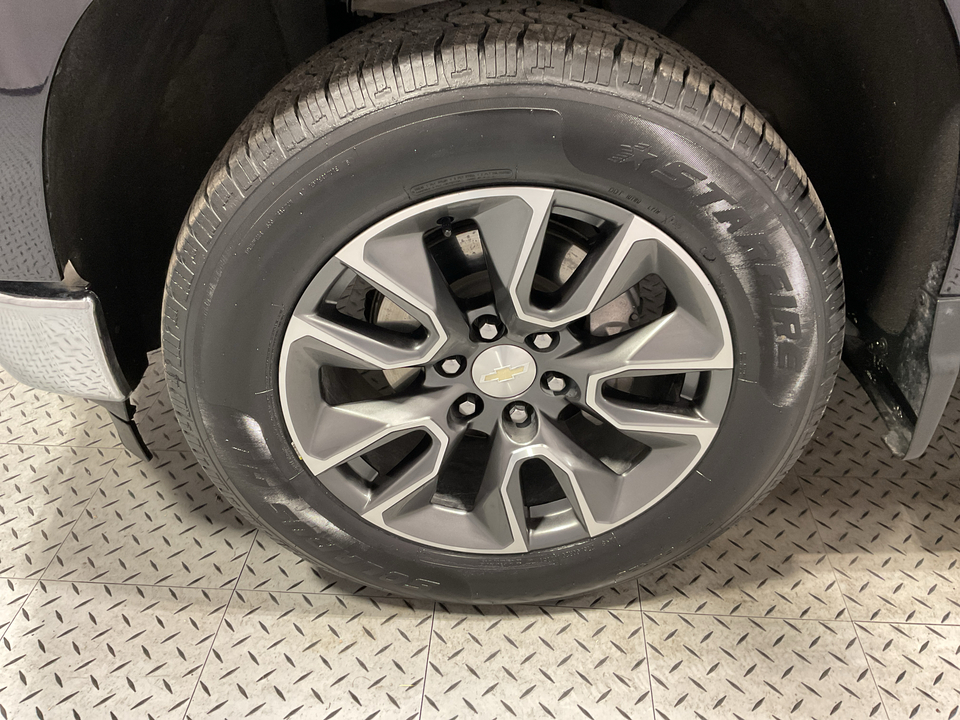 2023 Chevrolet Silverado 1500 LT Crew Cab 4WD