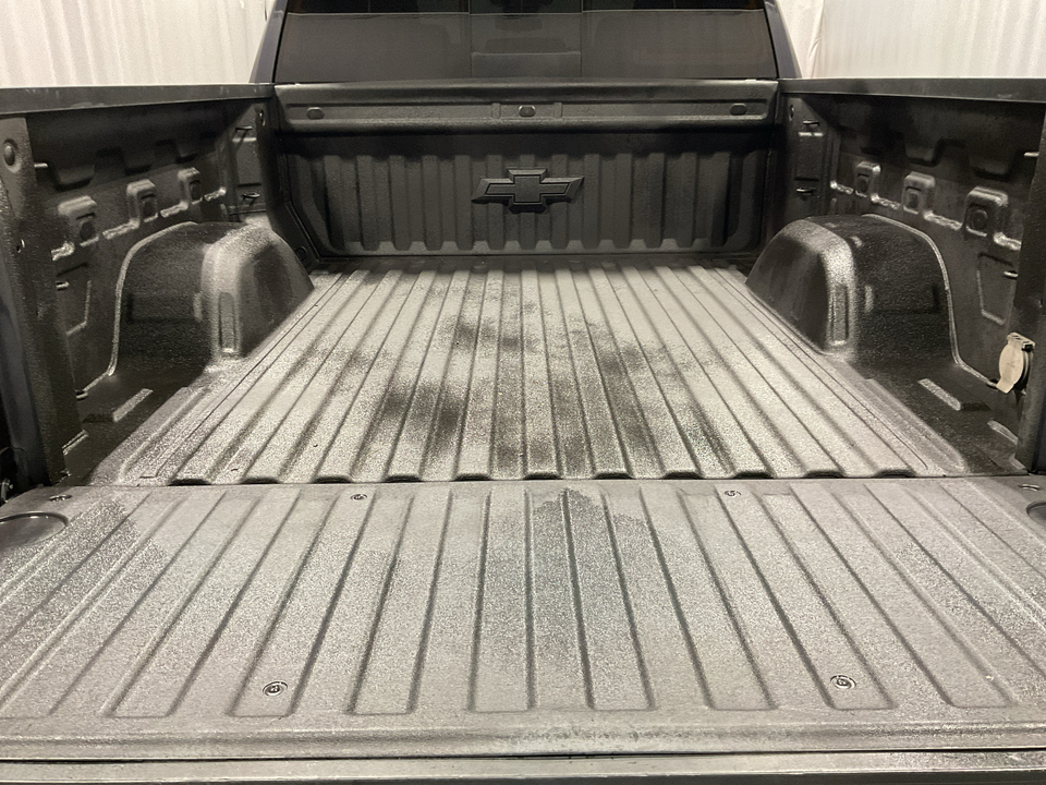 2023 Chevrolet Silverado 1500 LT Crew Cab 4WD