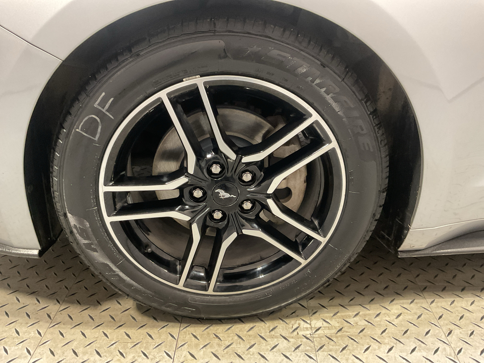 2020 Ford Mustang EcoBoost Coupe