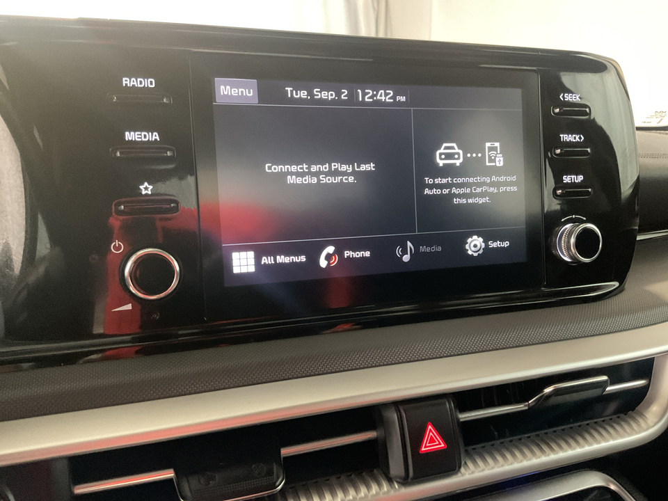 2022 Kia K5 LXS