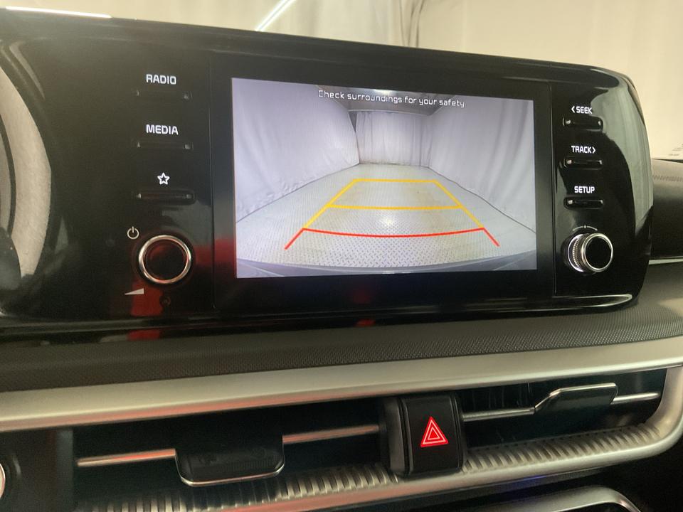 2022 Kia K5 LXS