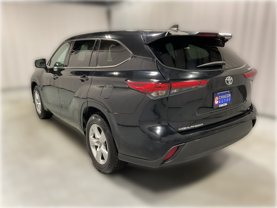 2022 Toyota Highlander LE FWD V6