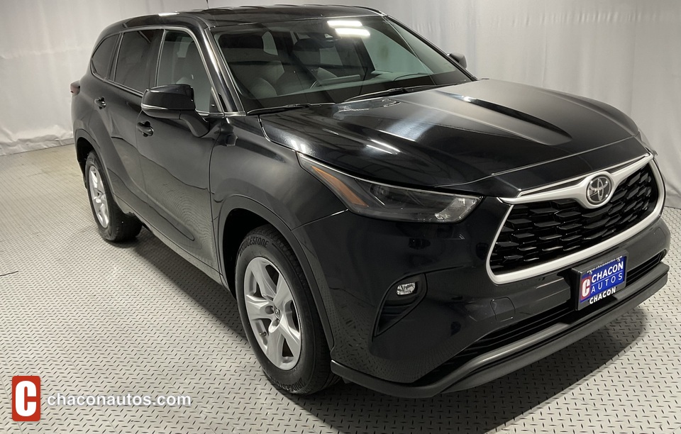 Used 2022 Toyota Highlander in Dallas, TX ( D127191 ) | Chacon Autos