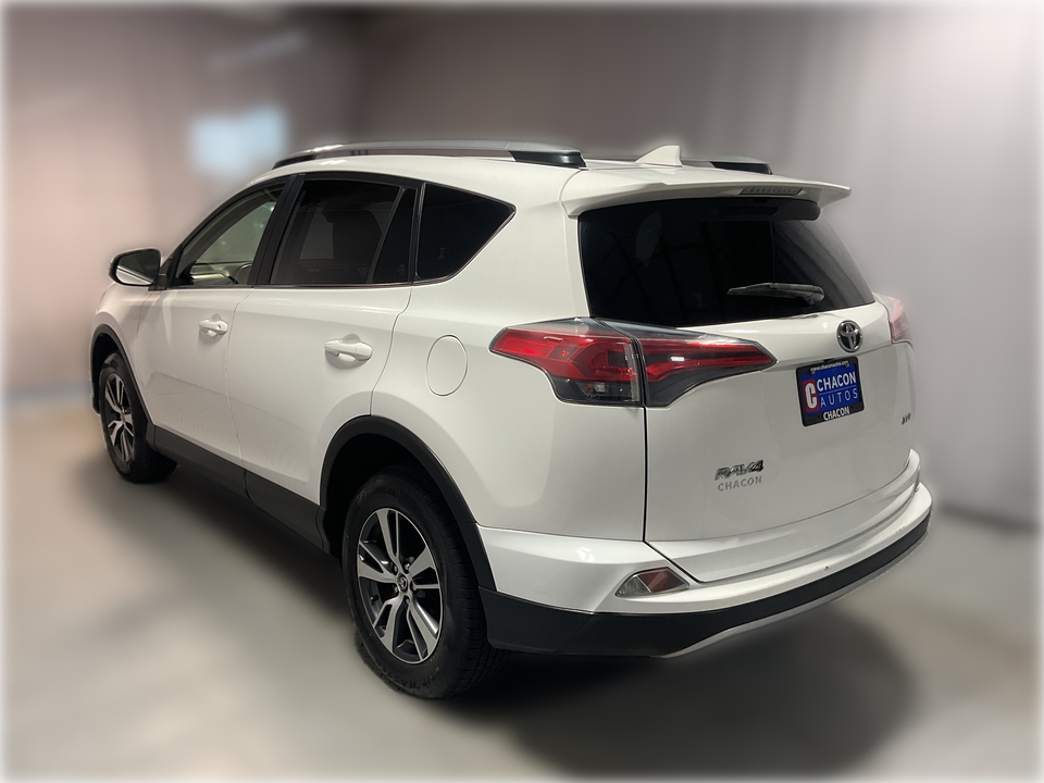 2018 Toyota RAV4 XLE FWD