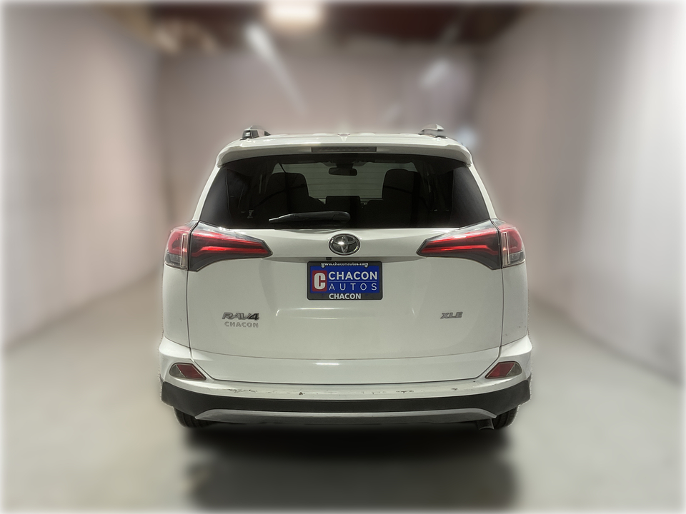 2018 Toyota RAV4 XLE FWD