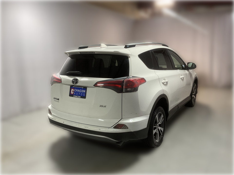 2018 Toyota RAV4 XLE FWD