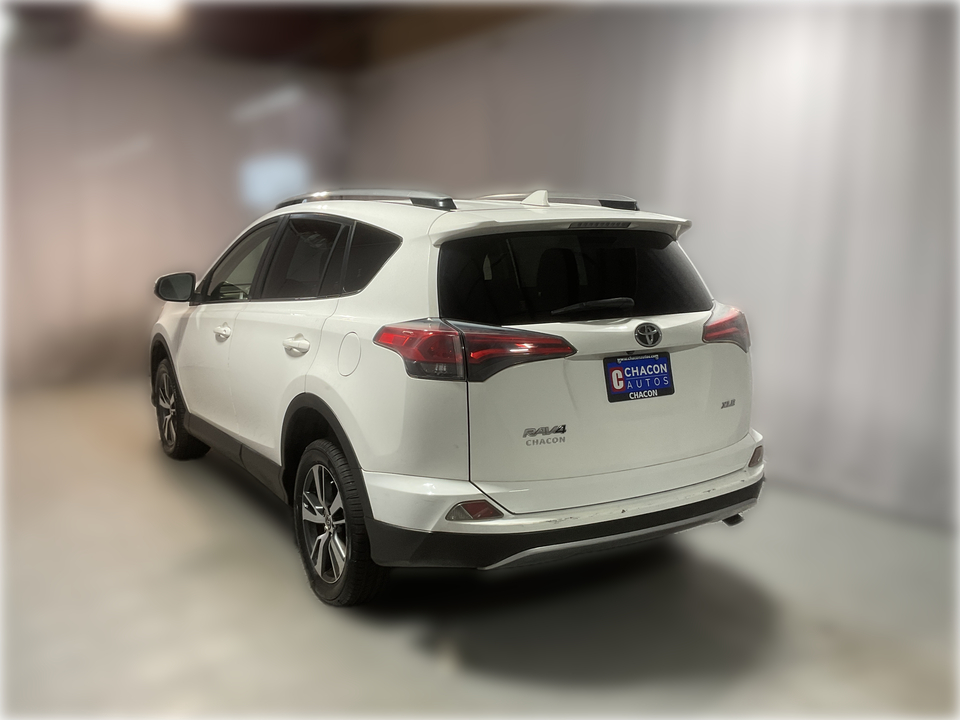 2018 Toyota RAV4 XLE FWD