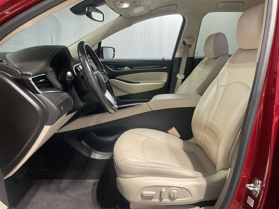 2023 Buick Enclave Essence FWD