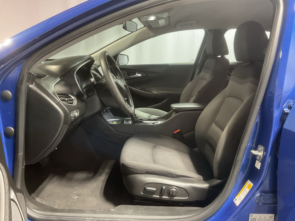 2023 Chevrolet Malibu 1LT