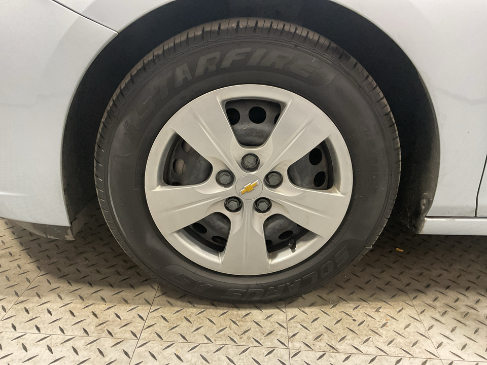 2018 Chevrolet Cruze LS Auto