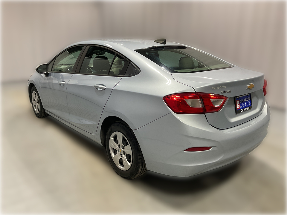 2018 Chevrolet Cruze LS Auto