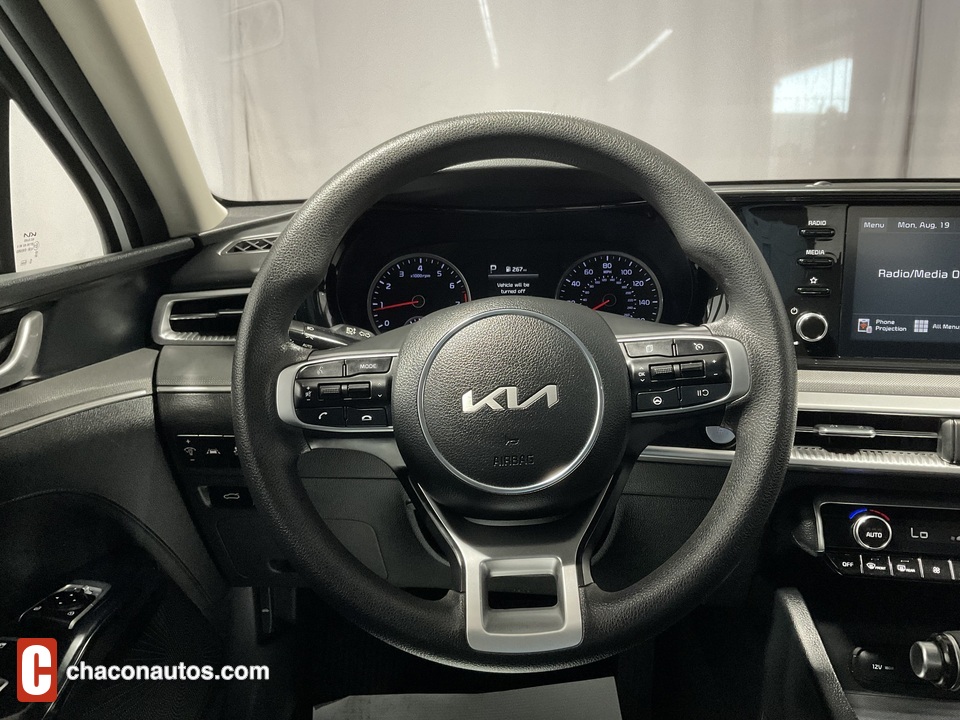 2022 Kia K5 LXS