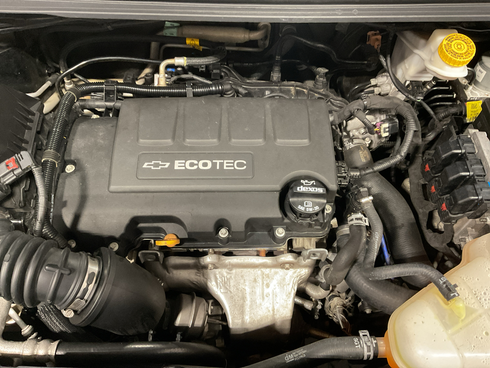 2019 Chevrolet Sonic LT Auto Sedan