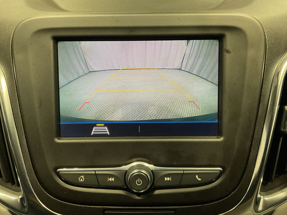 2021 Chevrolet Equinox LS 2WD