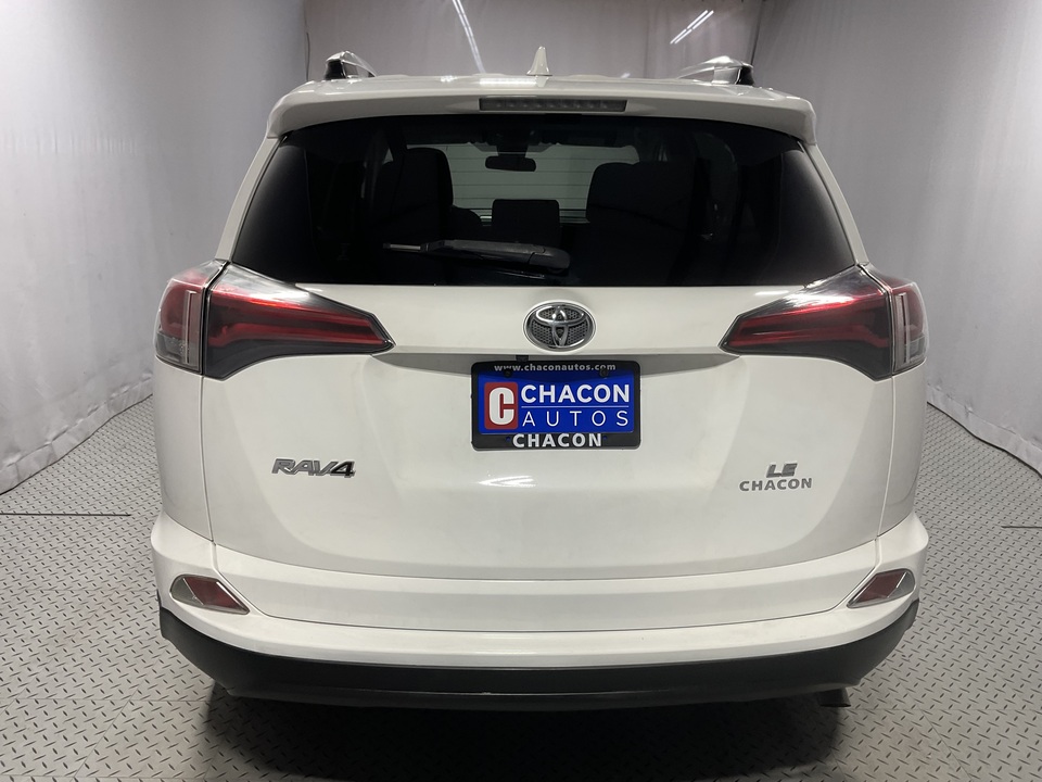 2018 Toyota RAV4 LE FWD