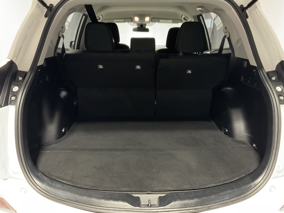 2018 Toyota RAV4 LE FWD