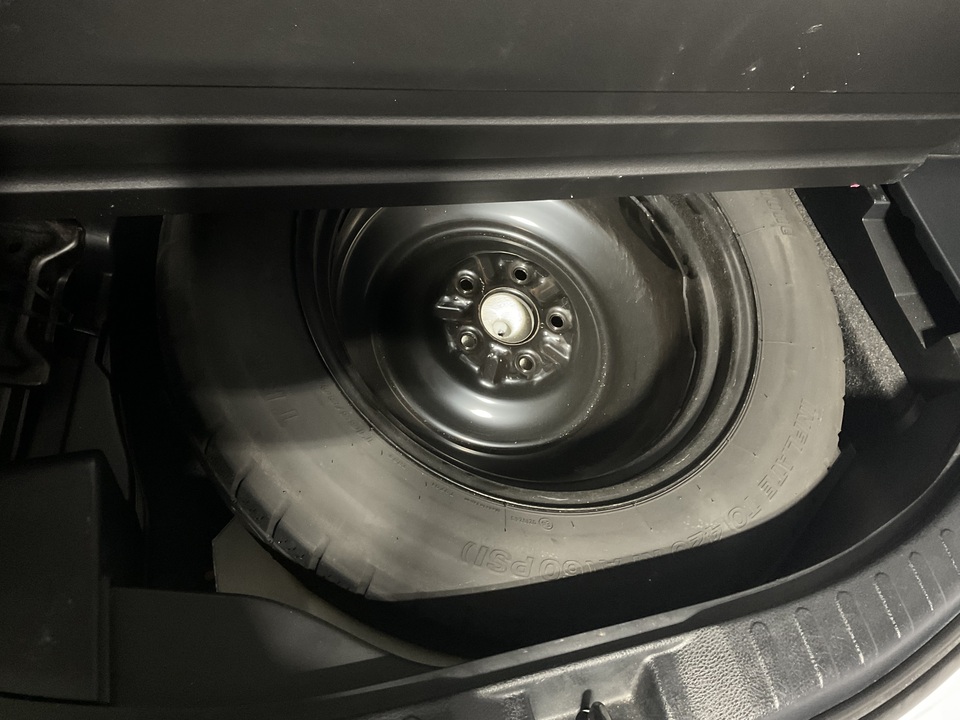 2018 Toyota RAV4 LE FWD