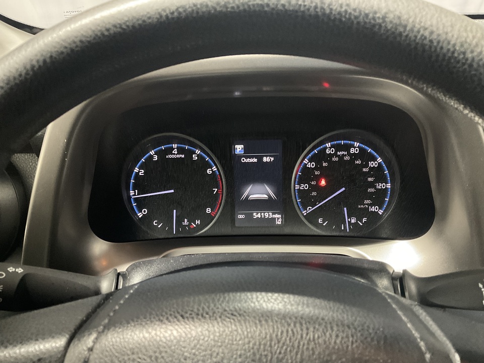 2018 Toyota RAV4 LE FWD