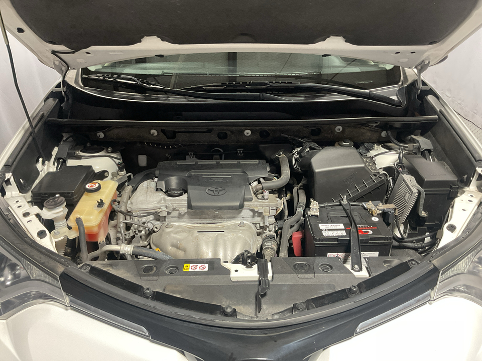 2018 Toyota RAV4 LE FWD