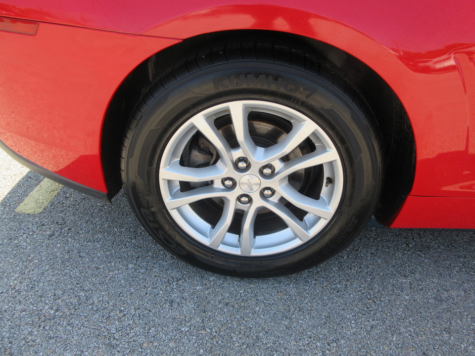 2015 Chevrolet Camaro 2LS Coupe