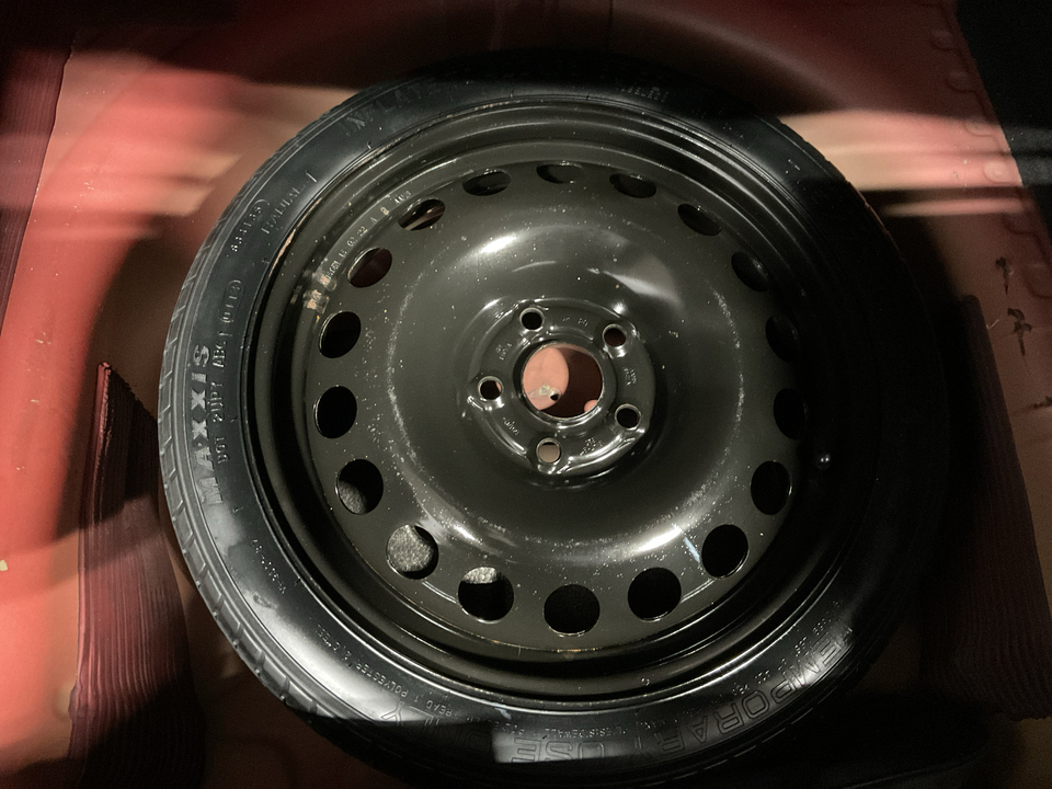 2020 Chevrolet Sonic LT Auto Sedan