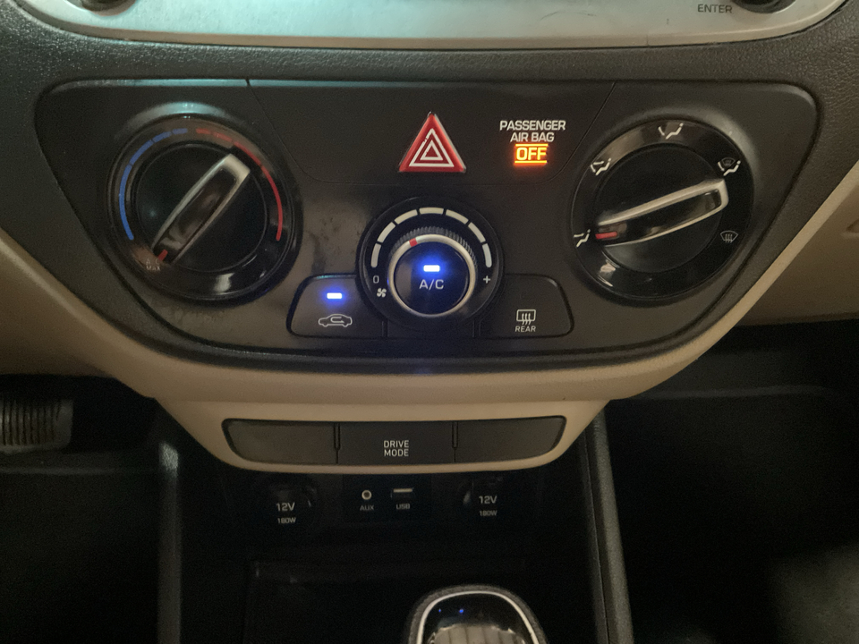 2021 Hyundai Accent SE 4-Door 6A