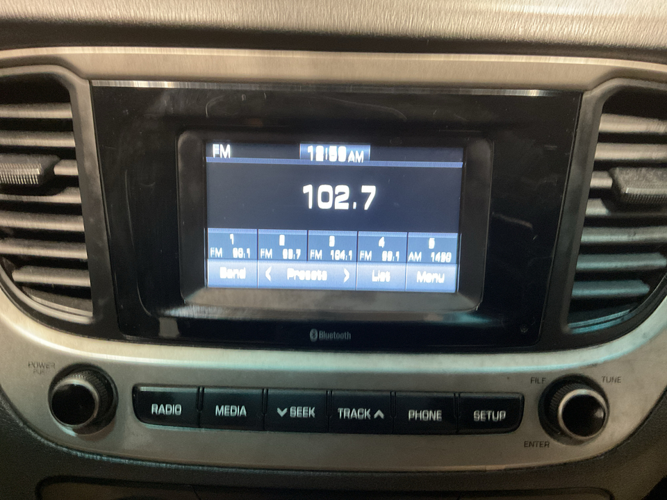 2021 Hyundai Accent SE 4-Door 6A